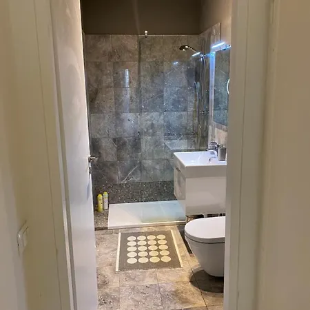 Fashion House Elvira 1