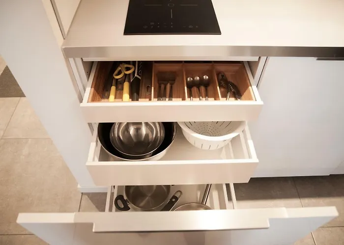 Fashion House Elvira 1 베르가모