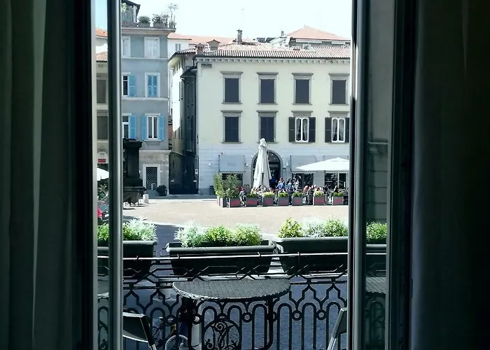 Fashion House Elvira 1 아파트