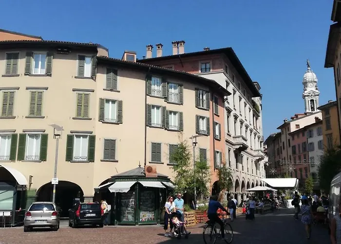 Fashion House Elvira 1 Apartment Bergamo