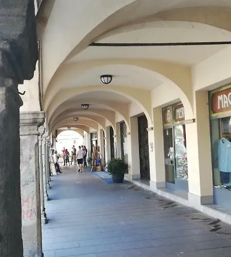 Fashion House Elvira 1 아파트 *