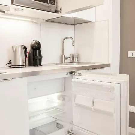 Fashion House Elvira 1 *