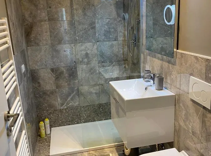 Fashion House Elvira 1 * Bergamo